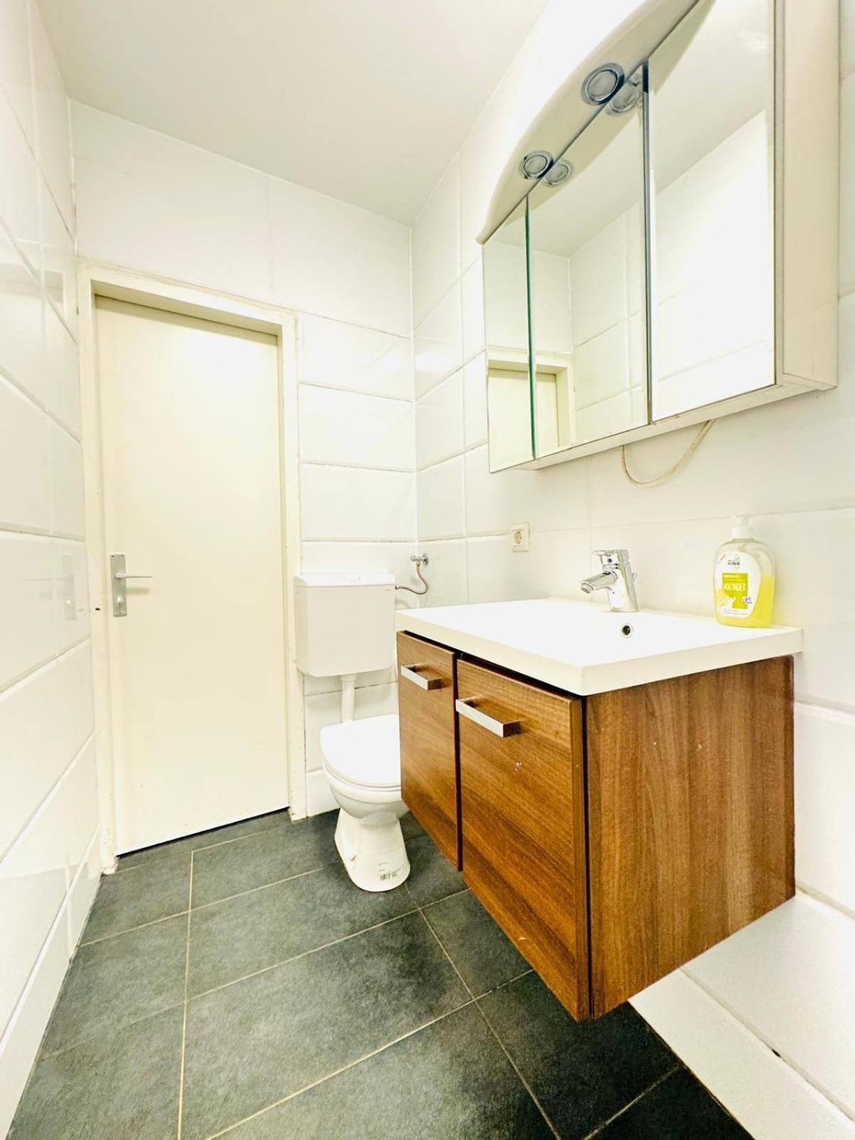 Amazing 2Br Apartment Near Praterstern Βιέννη Εξωτερικό φωτογραφία